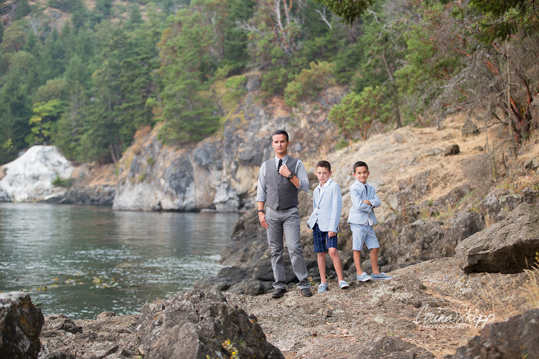 SW Washington Family Photographer-father and sons